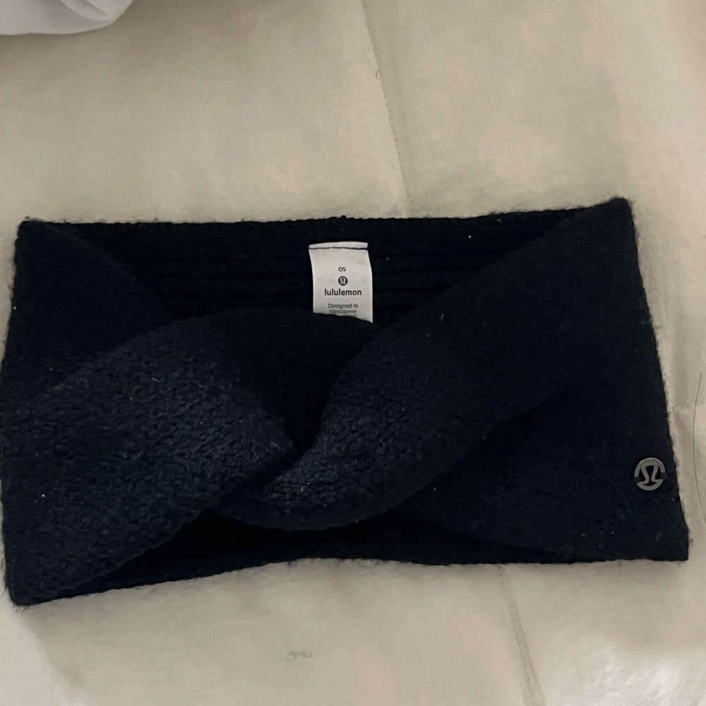 Lululemon running headband